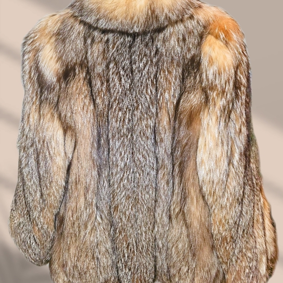 📌 True vintage. Authentic fox fur. Ready to wear and reimagine. - Picture 7 of 7